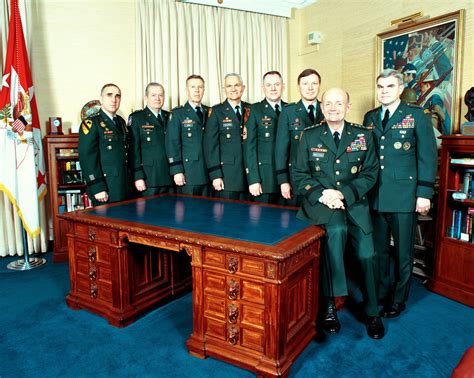 A Group Photograph Of Gen Gordon R Sullivan Seated Army Chief Of A Group Photograph Of Gen Gordon R Sullivan Seated Army Chief Of