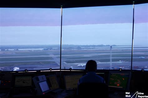 An Inside Look At Vancouver Air Traffic Control Airlinereporter An Inside Look At Vancouver Air Traffic Control Airlinereporter
