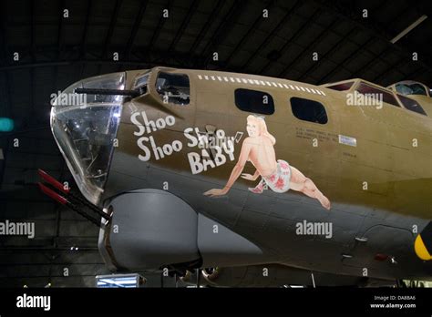 B17 Bomber Plane At Base Hi Res Stock Photography And Images Alamy B17 Bomber Plane At Base Hi Res Stock Photography And Images Alamy