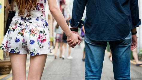 Chinese Dating App Does The Swiping For Singles To Find Love Chinese Dating App Does The Swiping For Singles To Find Love