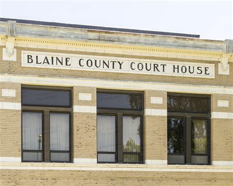 Chinook Courthouse Information