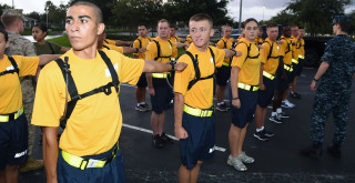 Cno Greenert Navy Could Take New Look At Rotc Scholarship Mix Usni News Cno Greenert Navy Could Take New Look At Rotc Scholarship Mix Usni News