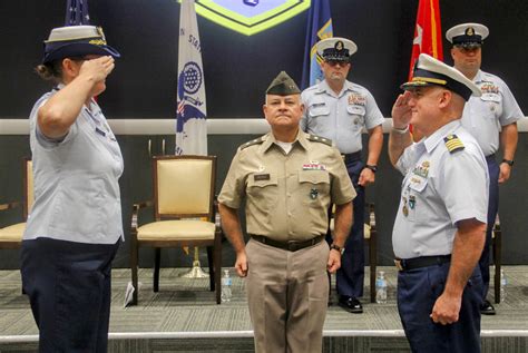 Coast Guard Reserve Unit U S Southern Command Holds Change Of Command Coast Guard Reserve Unit U S Southern Command Holds Change Of Command