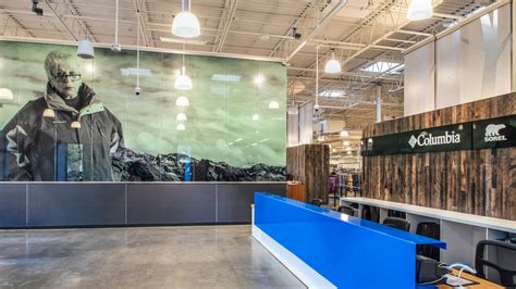 Columbia Sportswear Employee Store Gbd Architects Columbia Sportswear Employee Store Gbd Architects