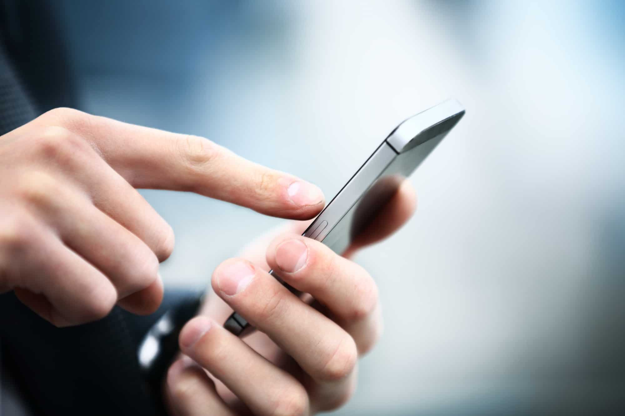 Dating In Your 40S Texting Etiquette And Unspoken Rules Dating In Your 40S Texting Etiquette And Unspoken Rules