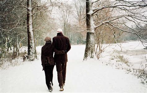 Dating Tips To Spice Up Your Winter Confidential Man Dating Tips To Spice Up Your Winter Confidential Man
