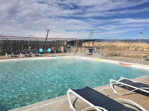 Desert Reef Hot Spring