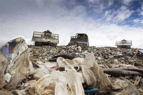 Disposal Fees Drive Metro Vancouver Waste Out Of Region The Globe And Disposal Fees Drive Metro Vancouver Waste Out Of Region The Globe And