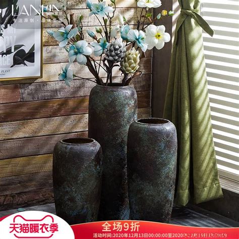 Do Old Ceramic Restoring Ancient Ways Of Large Vase Sitting Room Place Do Old Ceramic Restoring Ancient Ways Of Large Vase Sitting Room Place