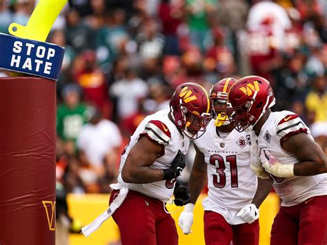 Download Washington Football Team Celebration Wallpaper Wallpapers Com Download Washington Football Team Celebration Wallpaper Wallpapers Com