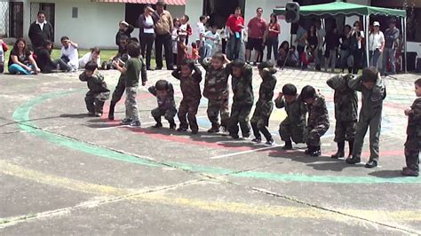 Escuela Militar Para Niños