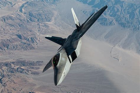 F 22 Raptor Flips And Exposes Belly As Demo Team Is About To Switch F 22 Raptor Flips And Exposes Belly As Demo Team Is About To Switch