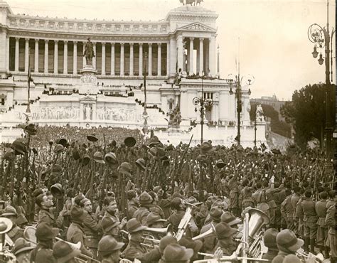 Fascist Party Pnf Definition Italy Mussolini Symbol Britannica Fascist Party Pnf Definition Italy Mussolini Symbol Britannica