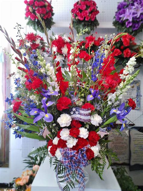 Flower Arrangements For Veterans Day Memorial Day Flowers By Wilma S Flower Arrangements For Veterans Day Memorial Day Flowers By Wilma S