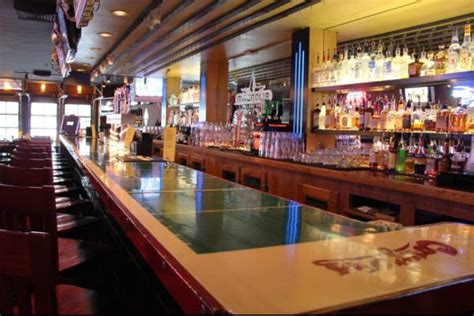 Follow Us For The Best Cougar Bars In Seattle Follow Us For The Best Cougar Bars In Seattle