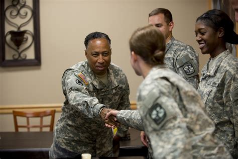 Four Star General Gives Leadership Advice To Cadets Lieutenants Four Star General Gives Leadership Advice To Cadets Lieutenants