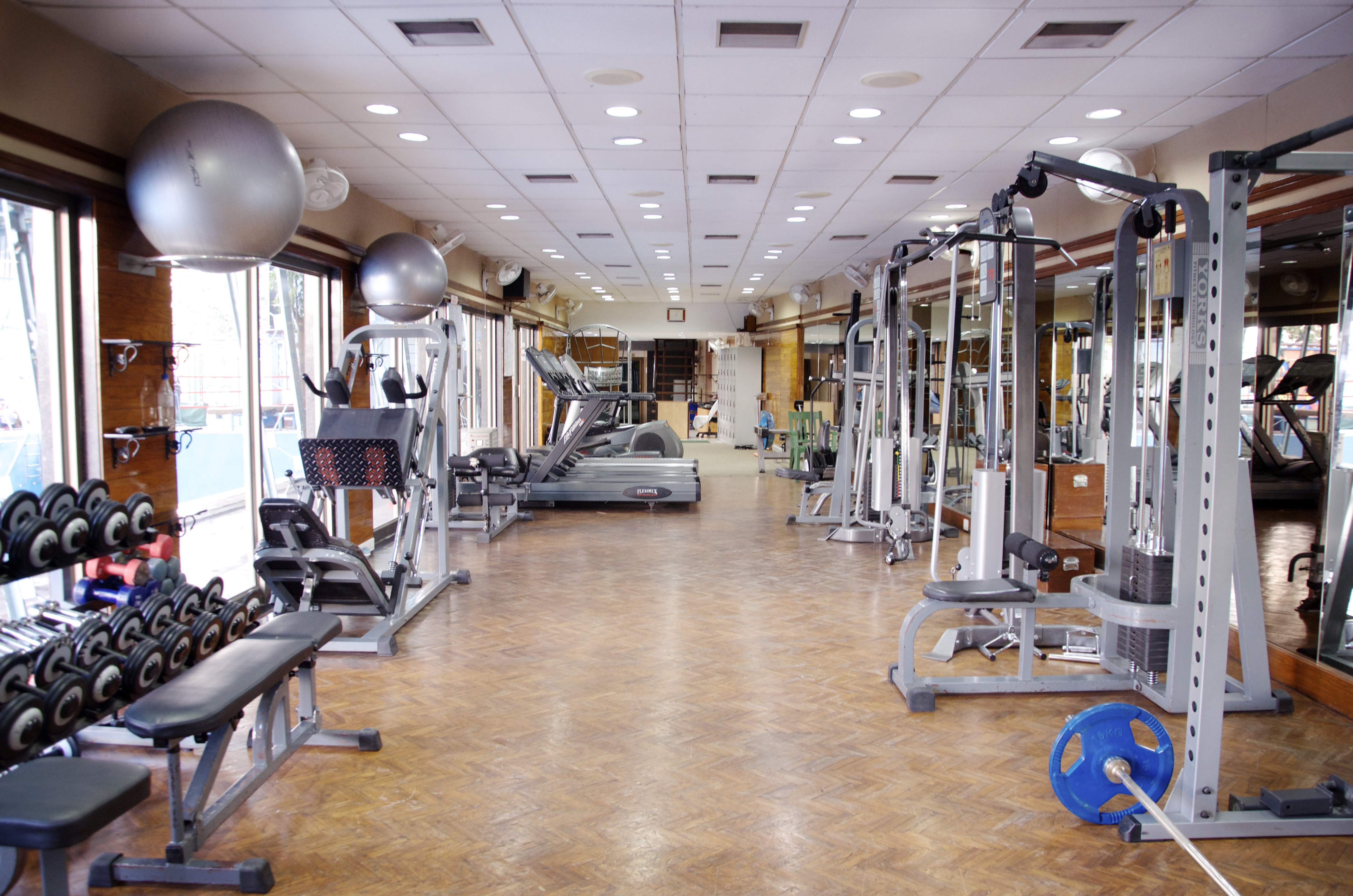 Gym Membership The Zoo Health Club Groupon Gym Membership The Zoo Health Club Groupon