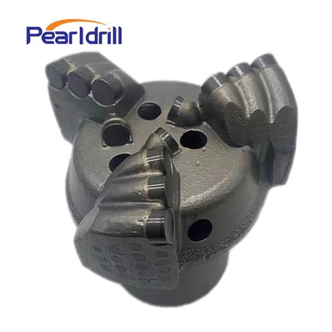 High Quality Three Wing Pdc Drag Bits Diamond Water Well Drill Bit High Quality Three Wing Pdc Drag Bits Diamond Water Well Drill Bit