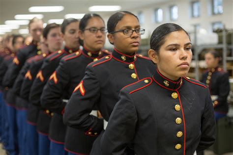 Historic Uniform Change For Female Marines There Will Be No Doubts Historic Uniform Change For Female Marines There Will Be No Doubts