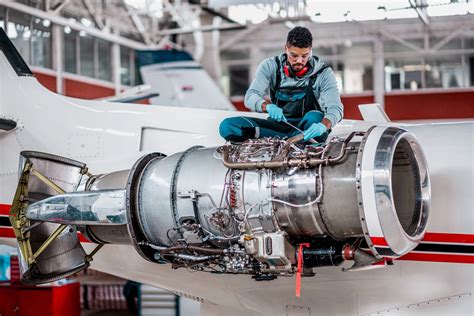 How To Become An Aircraft Mechanic How To Become An Aircraft Mechanic