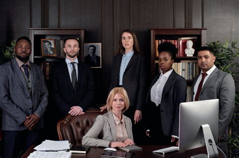 How To Choose The Right Lawyer For Your Needs Legal Reader How To Choose The Right Lawyer For Your Needs Legal Reader