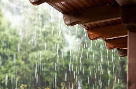 How To Divert Water Runoff From A Roof With No Gutters A To Z Roofing How To Divert Water Runoff From A Roof With No Gutters A To Z Roofing