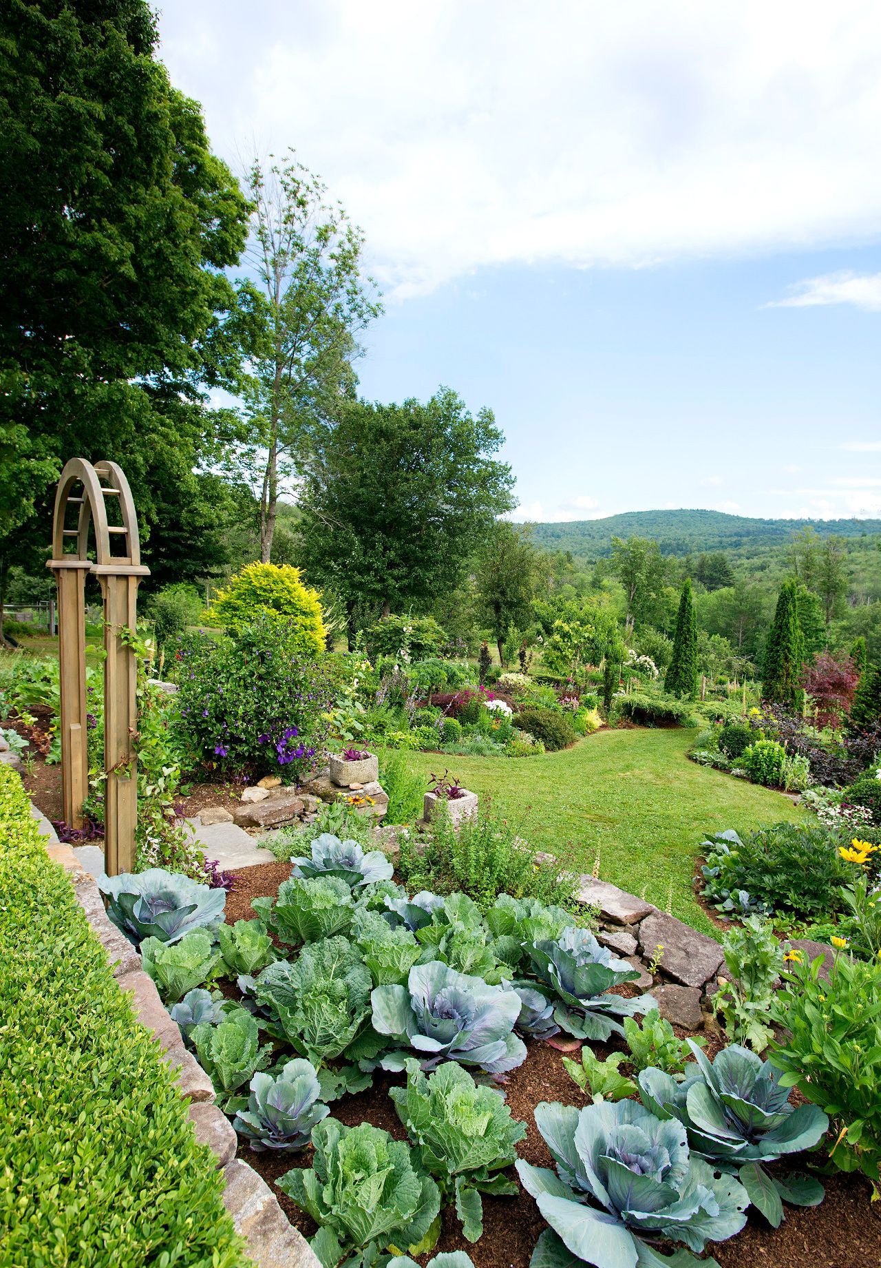 How To Garden On A Slope 12 Ideas For Hillsides How To Garden On A Slope 12 Ideas For Hillsides