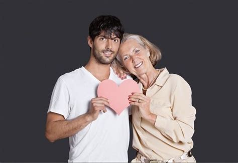 In Praise Of Older Women 5 Reasons Young Men Are Dating Older Women In Praise Of Older Women 5 Reasons Young Men Are Dating Older Women