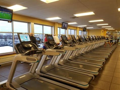 Independent Health Family Branch Ymca 51 Photos 32 Reviews Gyms Independent Health Family Branch Ymca 51 Photos 32 Reviews Gyms