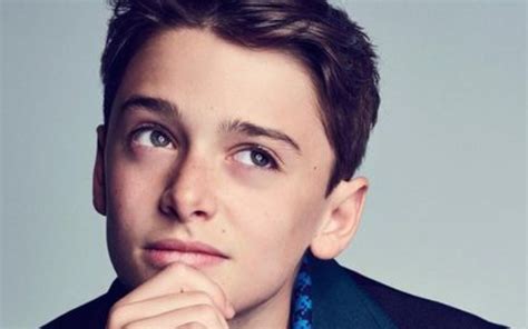 Is Noah Schnapp Dating Who Is His Girlfriend All Details Here Idol