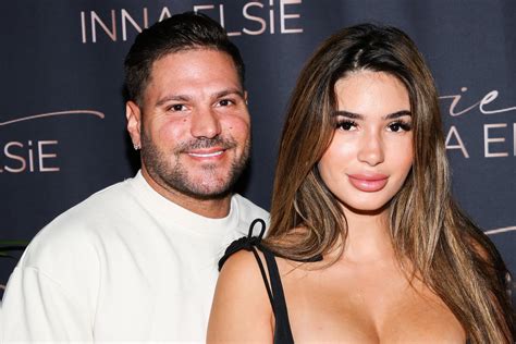 Jersey Shore Ronnie Ortiz Magro Posts He S Unbothered Before Jersey Shore Ronnie Ortiz Magro Posts He S Unbothered Before