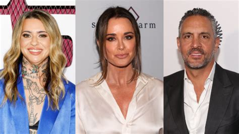 Kyle Richards Responds To Morgan Wade Dating Rumors Amid Mauricio Split Kyle Richards Responds To Morgan Wade Dating Rumors Amid Mauricio Split