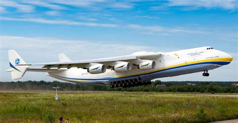 Landing Of The Largest Aircraft In The World Antonov 225 Myria Canvids Landing Of The Largest Aircraft In The World Antonov 225 Myria Canvids