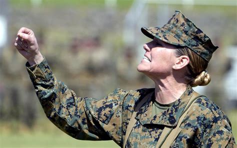 Marines Welcome First Woman To Serve As Senior Enlisted Leader Of An Marines Welcome First Woman To Serve As Senior Enlisted Leader Of An