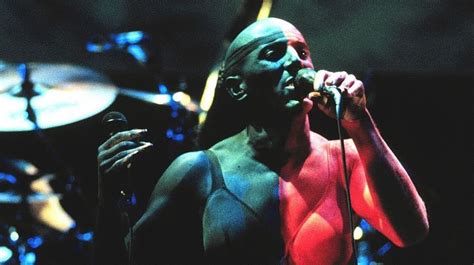 Maynard James Keenan De Tool Admite Que Se Present En Eventos Sin Maynard James Keenan De Tool Admite Que Se Present En Eventos Sin