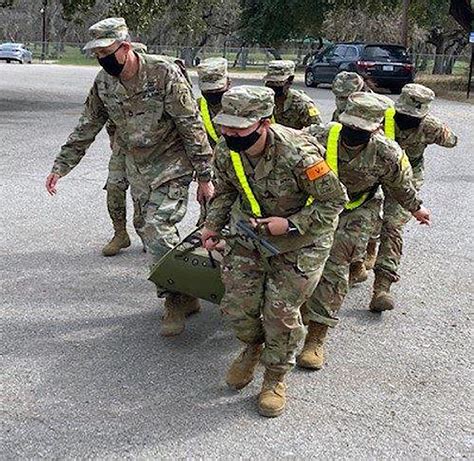 Medcoe Advanced Individual Training Soldiers Attend Soldier In Medcoe Advanced Individual Training Soldiers Attend Soldier In
