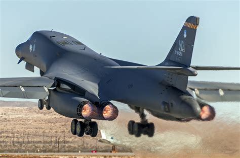 Military Fighter Jets Rockwell Boeing B 1B Lancer Military Fighter Jets Rockwell Boeing B 1B Lancer