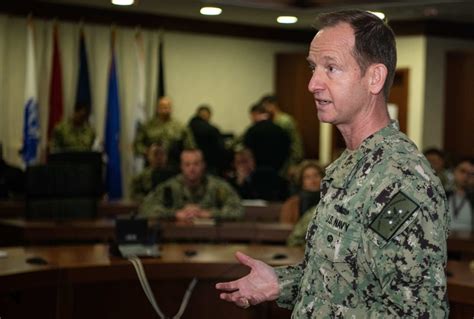 Navy Reserve Struggling To Recruit New Sailors Emphasizing Benefits Navy Reserve Struggling To Recruit New Sailors Emphasizing Benefits