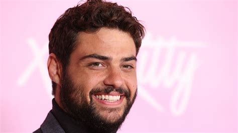 Noah Centineo S Life Away From The Cameras Famous Family Dating Noah Centineo S Life Away From The Cameras Famous Family Dating