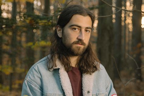 Noah Kahan On Becoming The Season S Music Breakout With Stick Season Noah Kahan On Becoming The Season S Music Breakout With Stick Season
