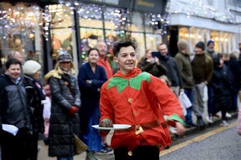 Pictures And Video Christmas In Rye Pudding Race Rye News
