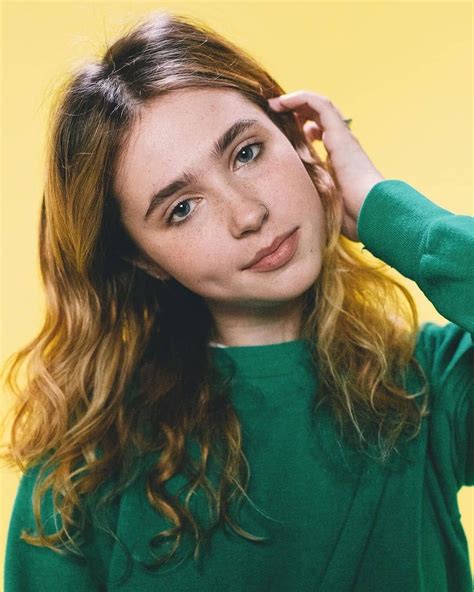 Pin By On Clairo Singer Pretty Face People Pin By On Clairo Singer Pretty Face People