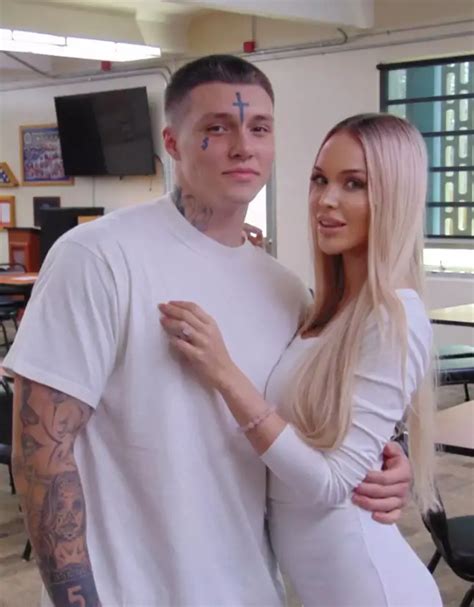 Reality Tv Start Married Prison Inmate Just Months After Meeting Him On Reality Tv Start Married Prison Inmate Just Months After Meeting Him On