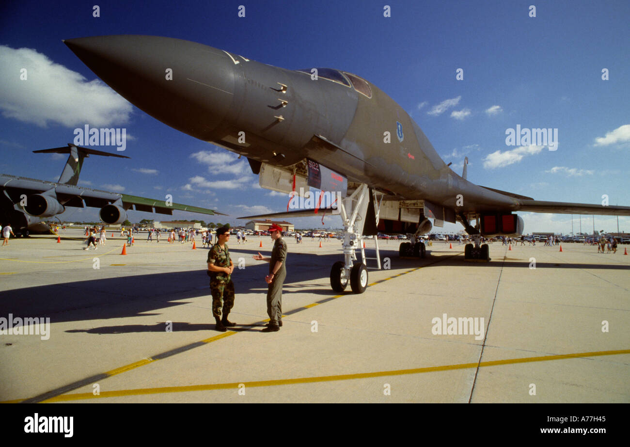 Rockwell B1b Lancer Swing Wing Bomber At Airshow Stock Photo Alamy Rockwell B1b Lancer Swing Wing Bomber At Airshow Stock Photo Alamy