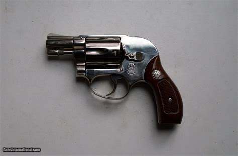 Smith Wesson Air Weight Snub Nose Model 38 Revolver Nickel Finish Smith Wesson Air Weight Snub Nose Model 38 Revolver Nickel Finish