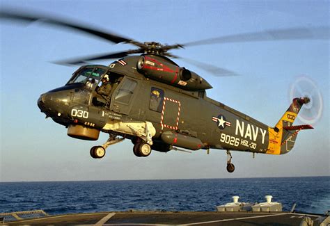Snafu How Did A Light Helicopter Become The Navy S Workhorse Snafu How Did A Light Helicopter Become The Navy S Workhorse