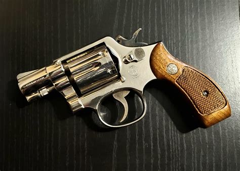 Snub Nose Revolver