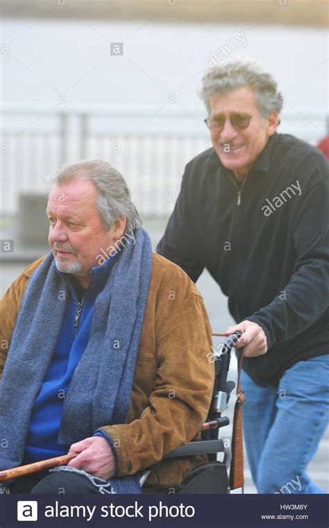 Starsky Hutch S Paul Michael Glaser Pushes Wheelchair Bound David Starsky Hutch S Paul Michael Glaser Pushes Wheelchair Bound David