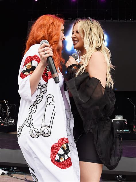 Tana Mongeau S Dating History Bella Thorne Lil Xan And More Life Tana Mongeau S Dating History Bella Thorne Lil Xan And More Life