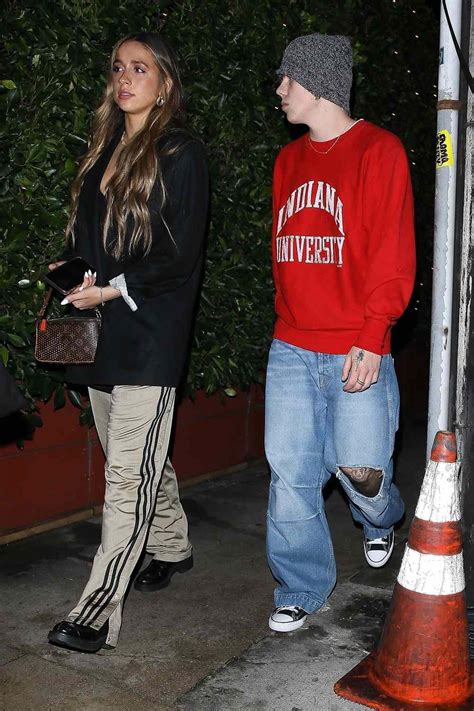 Tate Mcrae And The Kid Laroi Step Out For Dinner In La Amid Dating Rumors Tate Mcrae And The Kid Laroi Step Out For Dinner In La Amid Dating Rumors